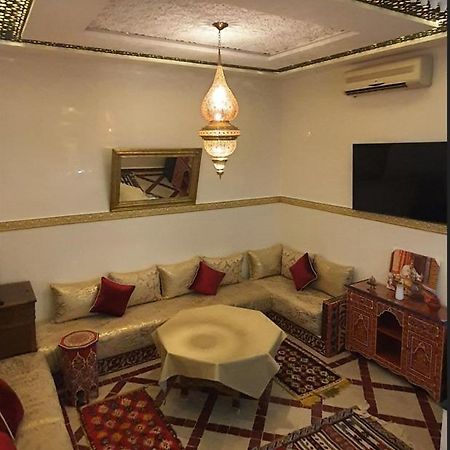 Quarya Assiyahia - Riad Camilia- Maison Entiere Avec Piscine Marrakesh Buitenkant foto