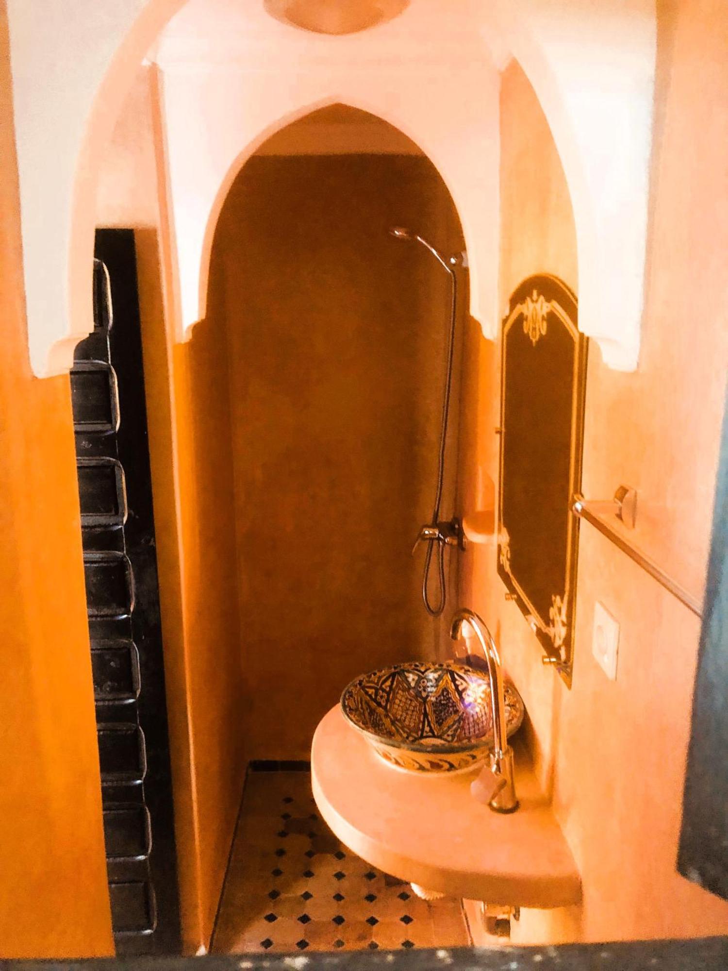 Quarya Assiyahia - Riad Camilia- Maison Entiere Avec Piscine Marrakesh Buitenkant foto